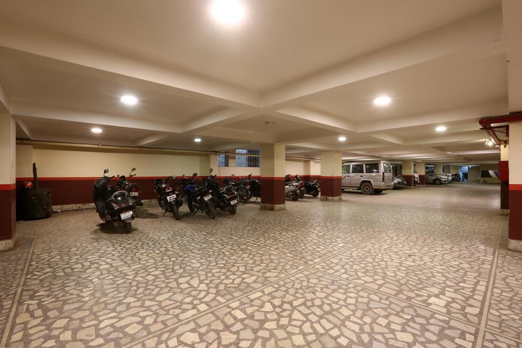 Hotel Millennium Gauháti Kültér fotó