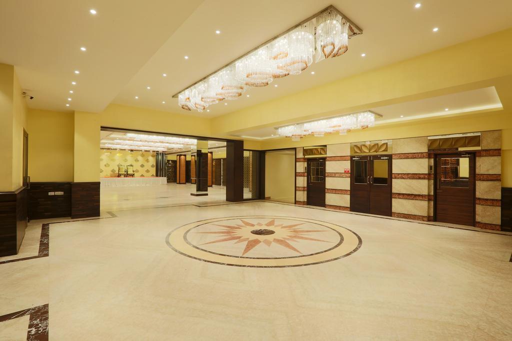 Hotel Millennium Gauháti Kültér fotó