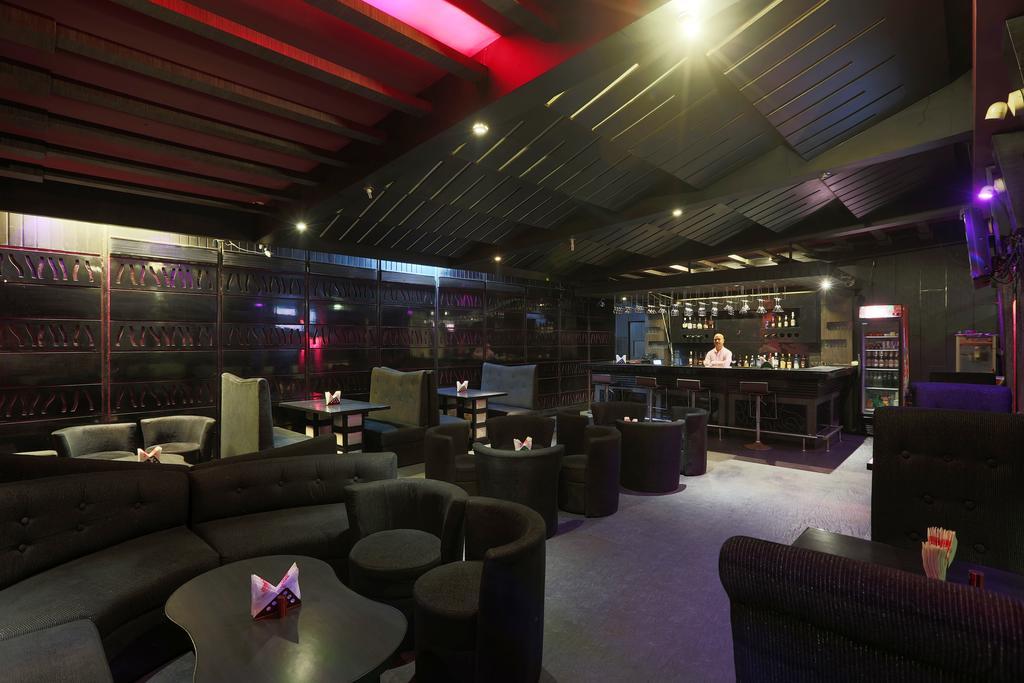 Hotel Millennium Gauháti Kültér fotó